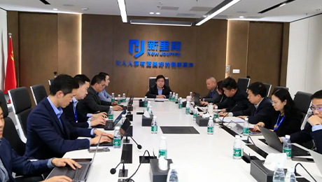 东方风来满眼春，开路先锋阔步行——MK体育健康集团召开2024年度工作启动会暨战略升级实施动员会