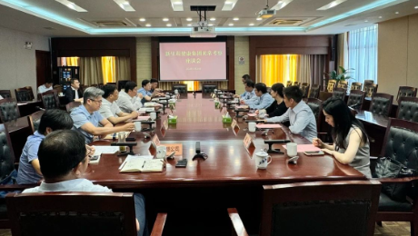 MK体育健康集团首席执行官林杨林率队赴江苏省常熟市考察调研